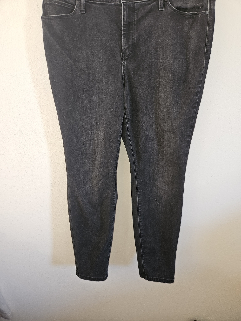 Simply Vera Vera Wang Womans Black Skinny Jeans Size 16 - Picture 5 of 15